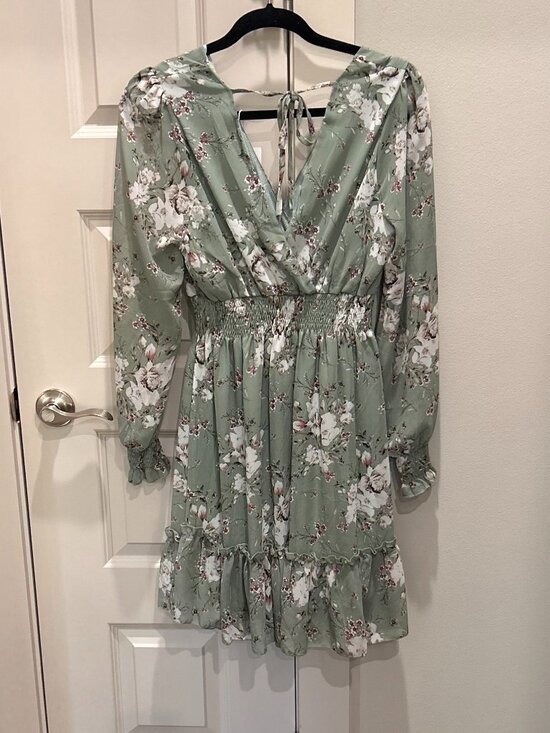 Prettywear Sage Green Floral Dress - Picture 4 of 12